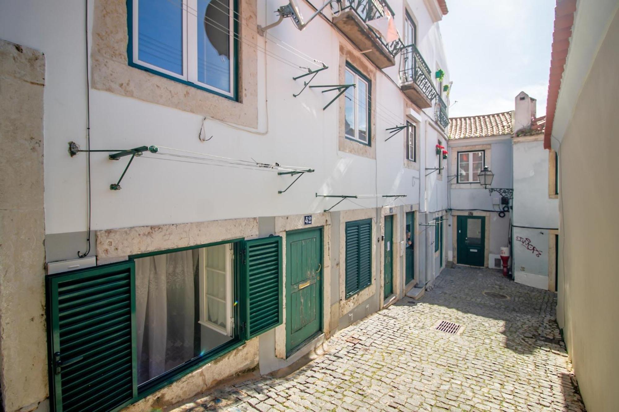 Stay In The Heart Of Alfama Lisboa Ngoại thất bức ảnh
