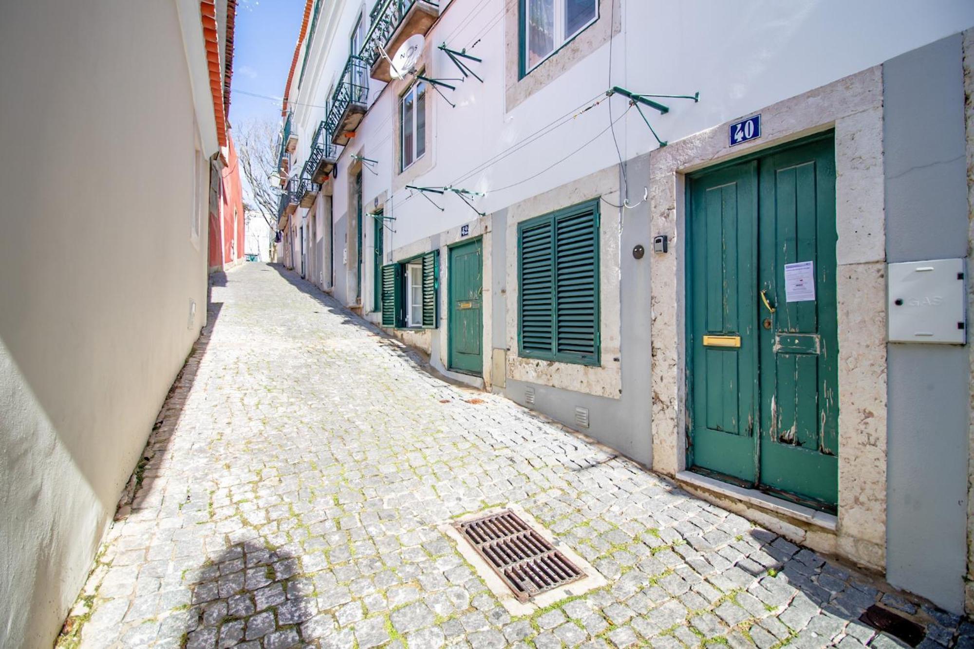 Stay In The Heart Of Alfama Lisboa Ngoại thất bức ảnh